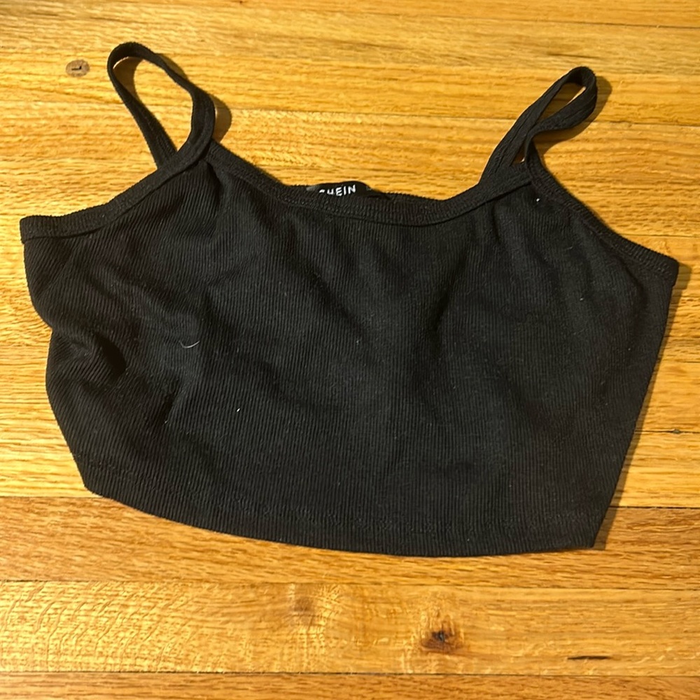 crop top